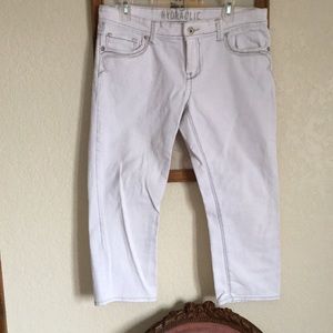 White Hydraulic Capris, size 15/16